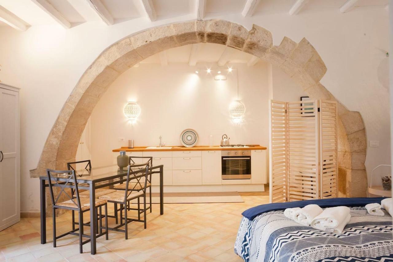 Suite Entissar Ortigia / Wifi Syracuse ภายนอก รูปภาพ